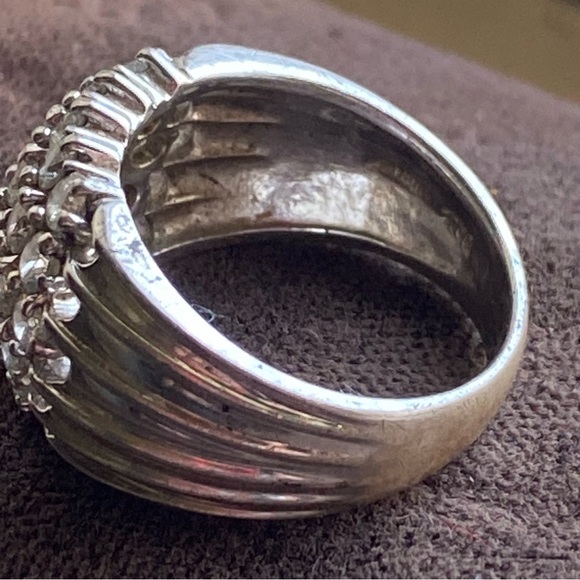 Diamonique Vintage QVC CZ Cluster Band Sterling Silver Ring Sz 5 - Picture 7 of 12